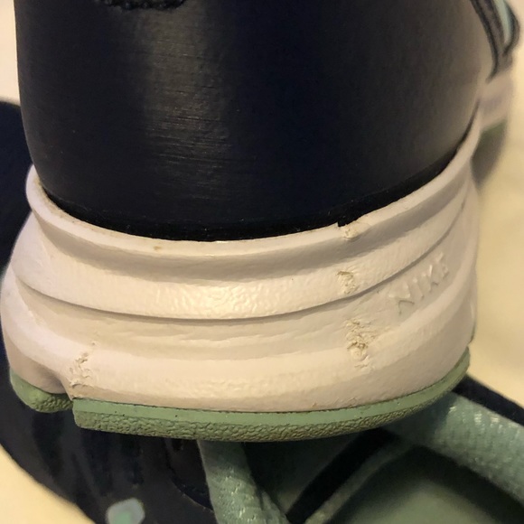 DONATED Womens Nike Downshifter Running Shoes - Picture 7 of 16